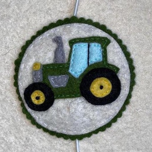 Traktor mintás gumis könyvjelző  - Meska.hu