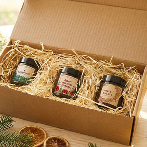 3x Karácsonyi illatgyertya szett- 120g, karácsonyi ajándék, Karácsonyi ajándékcsomag - karácsony - karácsonyi lakásdekoráció - karácsonyi illatgyertya, mécses - Meska.hu