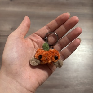 Tök kulcstartó - Meska.hu