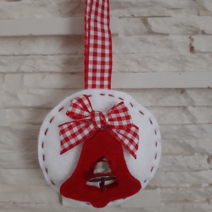 Filc karácsonyi dísz szett - piros kockás, macikás és csengős - karácsony - karácsonyi lakásdekoráció - karácsonyfadíszek - Meska.hu