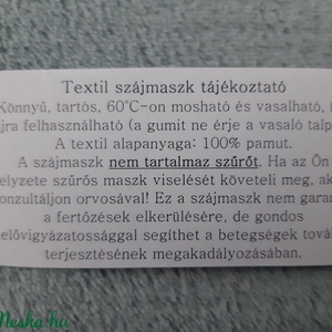 Női textil arcmaszk - fehér, bordó virágmintával - női - női - Meska.hu