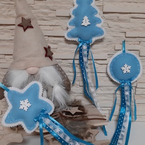 Filc téli trió - világoskék, hópelyhes szett, hópelyhes szalaggal - karácsony - karácsonyi lakásdekoráció - karácsonyfadíszek - Meska.hu