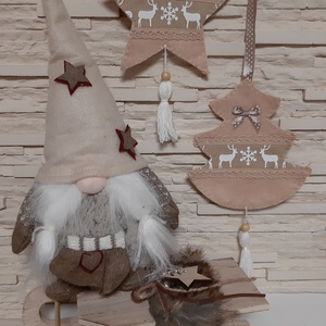 Filc téli duó - világosbarna és fehér színvilágban, rénszarvasokkal - karácsony - karácsonyi lakásdekoráció - karácsonyfadíszek - Meska.hu