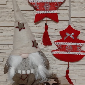 Filc téli duó - piros és fehér színvilágban, ezüst hópelyhekkel - karácsony - karácsonyi lakásdekoráció - karácsonyfadíszek - Meska.hu