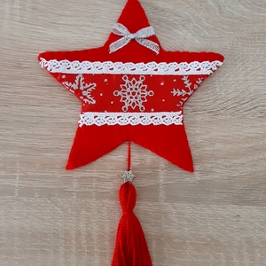 Filc téli duó - piros és fehér színvilágban, ezüst hópelyhekkel - karácsony - karácsonyi lakásdekoráció - karácsonyfadíszek - Meska.hu