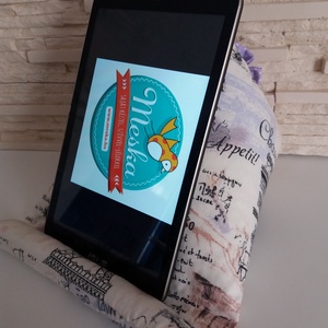 Tablet, telefon és kütyütartó párna - Párizs, lila virággal - táska & tok - laptop & tablettartó - ebook & tablet tok - Meska.hu Tablet, telefon és kütyütartó párna - Párizs, lila virággal - táska & tok - laptop & tablettartó - ebook & tablet tok - Meska.hu