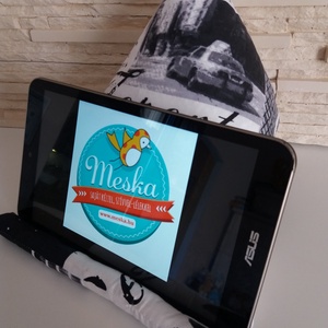 Tablet, telefon és kütyütartó párna - nagyvárosok, fehér és szürke színvilágban - táska & tok - laptop & tablettartó - Meska.hu Tablet, telefon és kütyütartó párna - nagyvárosok, fehér és szürke színvilágban - táska & tok - laptop & tablettartó - Meska.hu