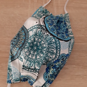Drótos textil arcmaszk hölgyeknek - mandalás, kék árnyalatokban - maszk, arcmaszk - női - Meska.hu Drótos textil arcmaszk hölgyeknek - mandalás, kék árnyalatokban - maszk, arcmaszk - női - Meska.hu