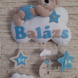 Egyedi babaszoba dekoráció - maci felhőn, név felirattal, egyedi elképzelések alapján - otthon & életmód - babaszoba, gyerekszoba - babaszoba dekoráció - Meska.hu