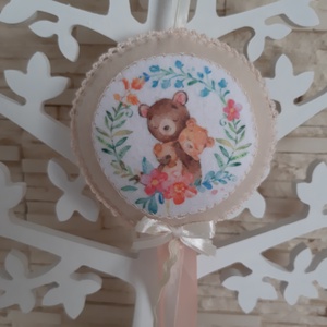 Puha filc dekoráció - maci mama kismackóval, bézs színvilágban - otthon & életmód - dekoráció - fali és függő dekoráció - falra akasztható dekor - Meska.hu