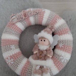 Téli, horgolt kopogtató pasztell színekben - rózsaszín, angyalkás - Meska.hu