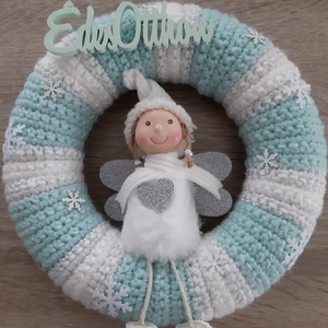 Téli, horgolt kopogtató pasztell színekben - angyalka menta és ezüst színvilágban - otthon & életmód - dekoráció - ajtó- és ablak dekoráció - ajtódísz & kopogtató - Meska.hu