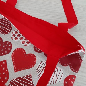 Shopper és cipzáras nesszeszer szett - piros, szívecskés - táska & tok - bevásárlás & shopper táska - shopper, textiltáska, szatyor - Meska.hu