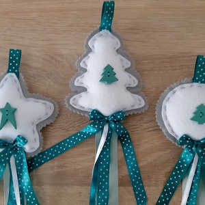 Filc téli trió - türkiz és szürke, fenyőfás szett, pöttyös szalaggal - karácsony - karácsonyi lakásdekoráció - karácsonyfadíszek - Meska.hu