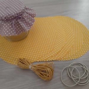 Befőttes tető szett - 5 db-os, napsárga, pötyis (barack) - otthon & életmód - konyhafelszerelés, tálalás - konyhai textil - edényfogó & edényfedő - Meska.hu