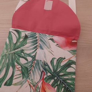 Virágos kistáska, japán kanzasi kitűzővel - trópusi és pink színvilágban - táska & tok - kézitáska & válltáska - vállon átvethető táska - Meska.hu
