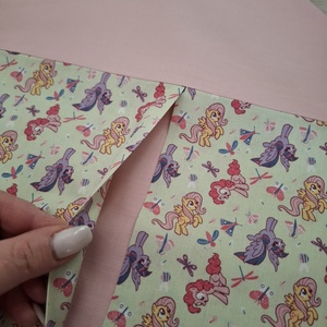 Ovis vagy bölcsis zsák és tornazsák szett csajoknak - My Little Pony, csajos színvilágban - játék & sport - ovis felszerelés - ovis szett (zsák és tornazsák) - Meska.hu