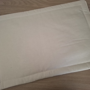 Ovis bélelt derékalj, vízhatlan lepedő, és ovis párna 3 db-os szettben - játék & sport - ovis felszerelés - ovis lepedő - Meska.hu