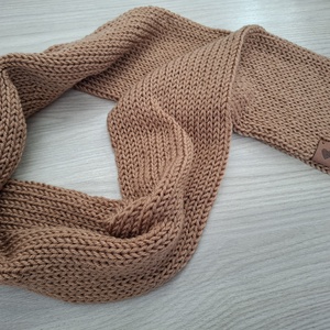 Kötött csősál puha fonalból - barna - ruha & divat - sál, sapka, kendő - sál - Meska.hu