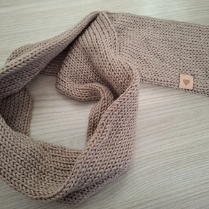 Kötött csősál puha fonalból - pasztell barna - ruha & divat - sál, sapka, kendő - sál - Meska.hu