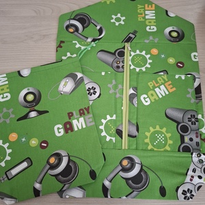 Ovis vagy bölcsis zsák és tornazsák szett kispasiknak - gamer, zöld színvilágban - játék & sport - ovis felszerelés - ovis szett - Meska.hu