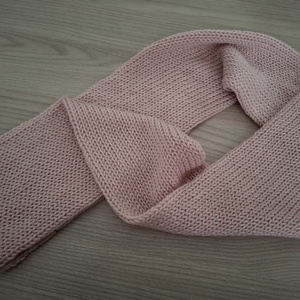 Kötött csősál puha fonalból - pasztell rózsaszín - ruha & divat - sál, sapka, kendő - sál - Meska.hu Kötött csősál puha fonalból - pasztell rózsaszín - ruha & divat - sál, sapka, kendő - sál - Meska.hu