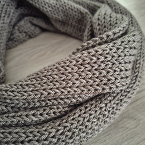 Kötött csősál férfiaknak, puha fonalból - barnásszürke - ruha & divat - sál, sapka, kendő - sál - Meska.hu