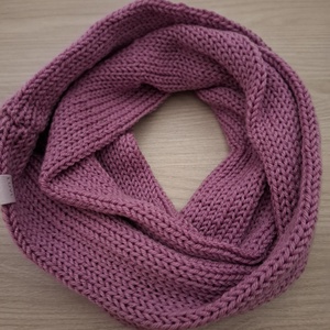 Kötött csősál puha fonalból - lilás rózsaszín - Meska.hu