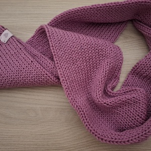 Kötött csősál puha fonalból - lilás rózsaszín - ruha & divat - sál, sapka, kendő - sál - Meska.hu