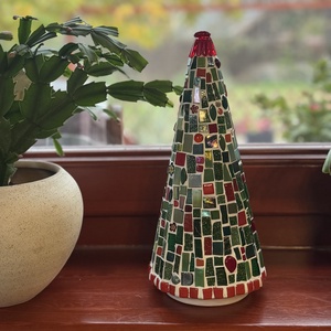 Nagy mozaik fenyő, zöld-piros - karácsony - adventi díszek - adventi ablakdekoráció - Meska.hu