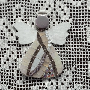 Arany-fehér angyalka fa alapon. 10x8 cm - karácsony - karácsonyi lakásdekoráció - karácsonyfadíszek - Meska.hu