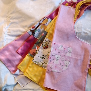 Gyermekkötény - otthon & életmód - konyhafelszerelés, tálalás - konyhai textil - kötény - Meska.hu