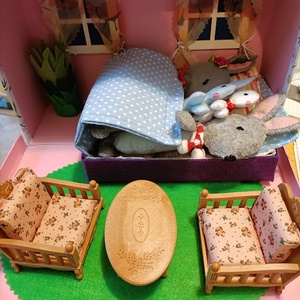 Nyuszicsalád a böröndben - játék & sport - plüssállat & játékfigura - nyuszi - Meska.hu