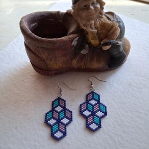 Gyöngyfűzött fülbevaló 3D - ékszer - fülbevaló - lógó fülbevaló - Meska.hu