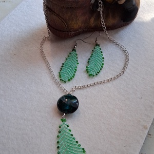 Elegáns gyöngyfűzött ékszerszett, Ékszer, Nyaklánc, Hosszú nyaklánc, Gyöngyfűzés, gyöngyhímzés, MESKA