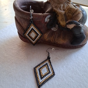 Rombusz Gyöngyfűzött fülbevaló  - ékszer - fülbevaló - lógó fülbevaló - Meska.hu