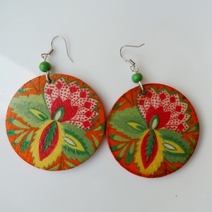 Nyár virága - fa fülbevaló, zöld fa gyönggyel - ékszer - fülbevaló - lógós kerek fülbevaló - Meska.hu