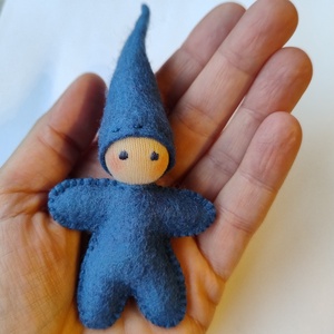 Marokmanó kék - gyapjúfilc baba, Waldorf játék , Játék & Sport, Baba & babaház, Baba, Baba-és bábkészítés, Nemezelés, MESKA