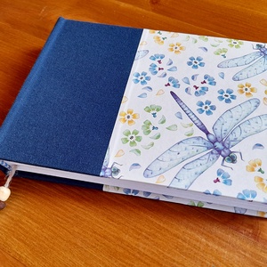 Egyedi sketchbook - kézi kötésű, szitakötő borítású - Meska.hu