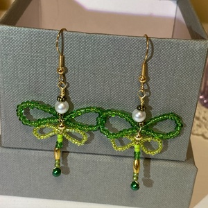 Zöld szitakötős fülbevaló - Meska.hu