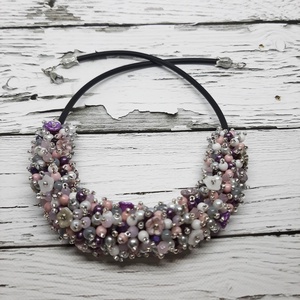 Gyöngyös virágos nyaklánc - Meska.hu