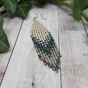 Pasztell színű fülbevaló japán gyöngyökből - ékszer - fülbevaló - csillár fülbevaló - Meska.hu