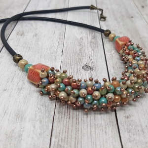 Szines bogyós nyaklánc - Meska.hu