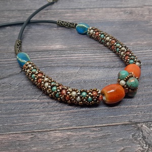 Türkiz-narancssárga nyaklánc, statement nyaklánc, vaskos nyaklánc - ékszer - nyaklánc - statement nyaklánc - Meska.hu