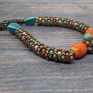 Türkiz-narancssárga nyaklánc, statement nyaklánc, vaskos nyaklánc - ékszer - nyaklánc - statement nyaklánc - Meska.hu
