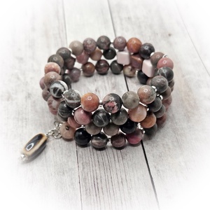 Szürke-barna-rózsaszin karperec - ékszer - karkötő - széles karkötő - Meska.hu