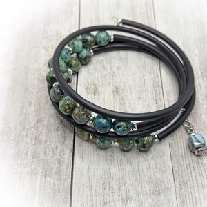 Afrikai türkiz karkötő - ékszer - karkötő - széles karkötő - Meska.hu