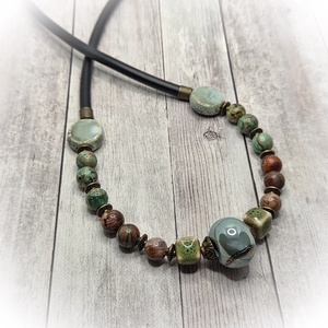 Afrikai türkiz- picasso jáspis nyaklánc, Ékszer, Nyaklánc, Gyöngyös nyaklánc, Ékszerkészítés, 8mm-es afrikai türkiz, picasso jáspis és kerámia gyöngyös nyaklánc.
Hossza kapoccsal együtt: 51 cm, MESKA