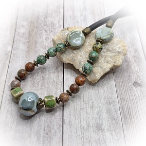 Afrikai türkiz- picasso jáspis nyaklánc - ékszer - nyaklánc - gyöngyös nyaklánc - Meska.hu