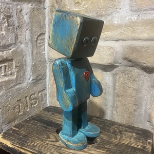 Fafiú kékben - művészet - makett, modell - Meska.hu